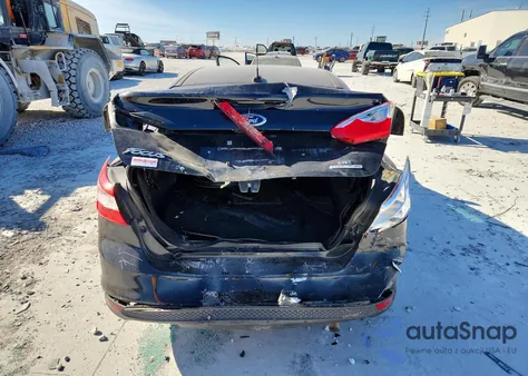 2014 Ford Focus Se z USA, uszkodzony, nr VIN 1FADP3F21EL400264